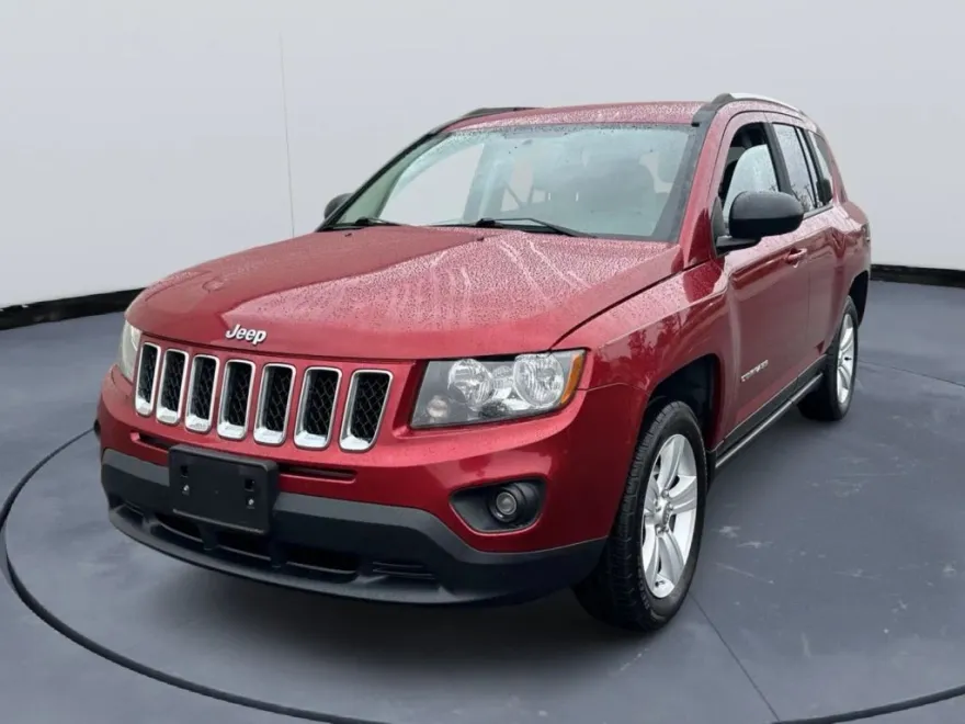 2015 Jeep Compass Sport photo 1