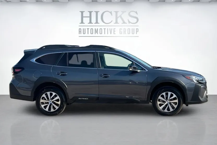 2025 Subaru Outback Premium Sport photo 1