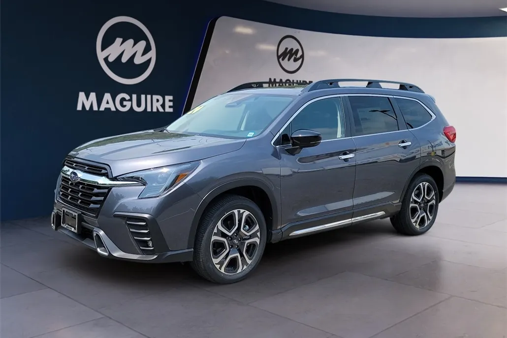 2024 Subaru Ascent Touring photo 1