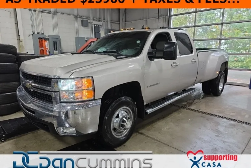 2008 Chevrolet Silverado 3500HD LTZ photo 1