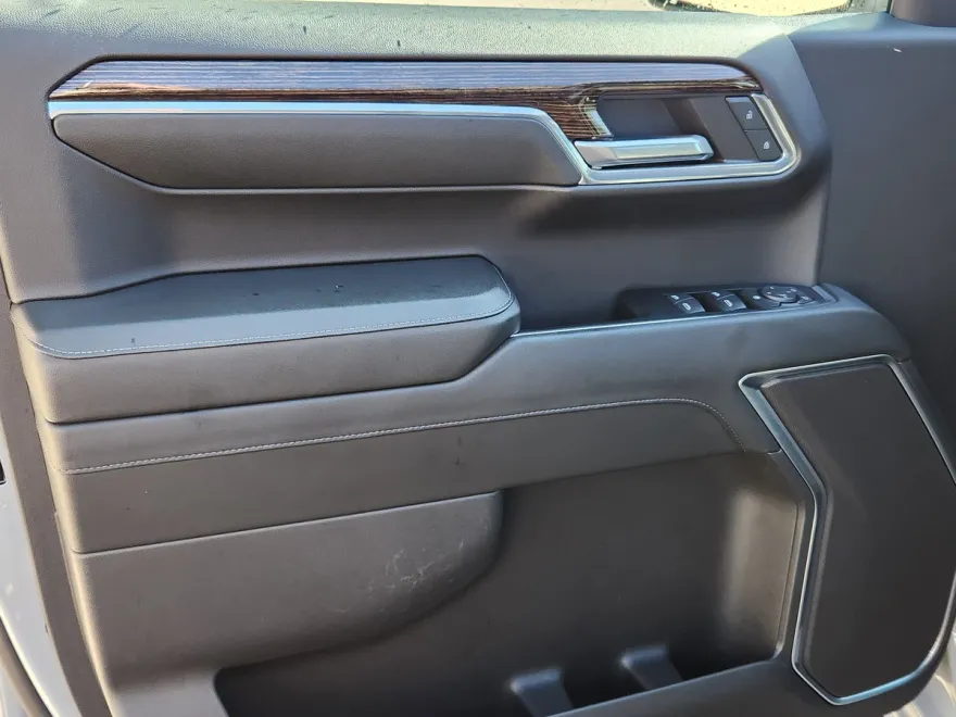 2024 Gmc Sierra 1500 Elevation photo 1