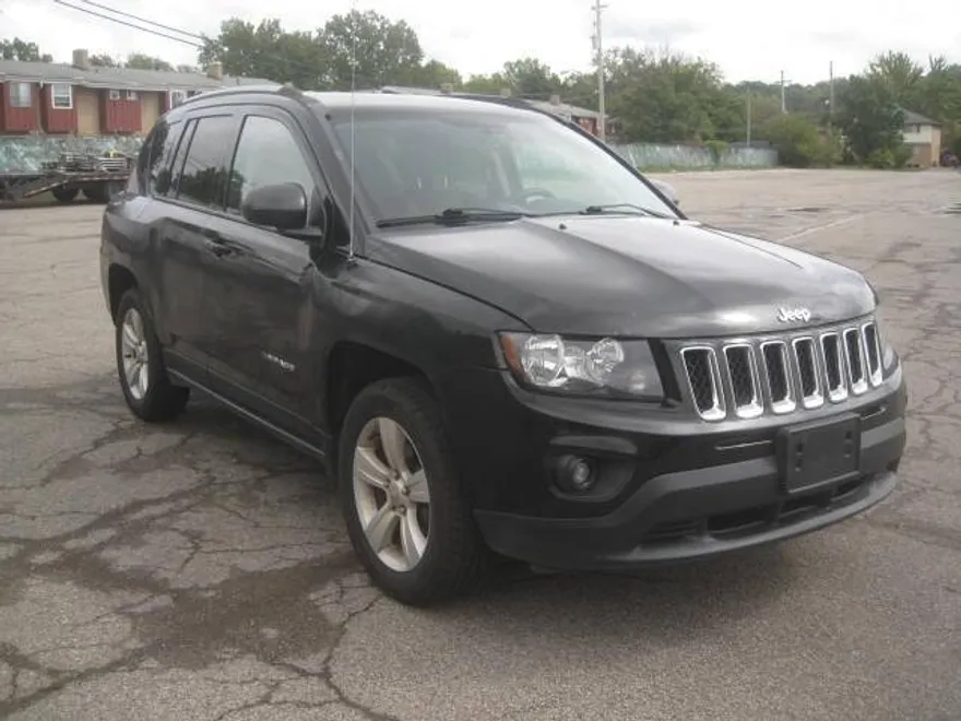 2016 Jeep Compass Sport photo 1