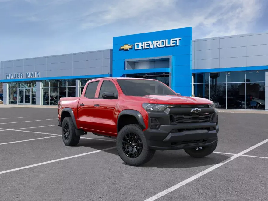2026 Chevrolet Colorado Trail Boss photo 1