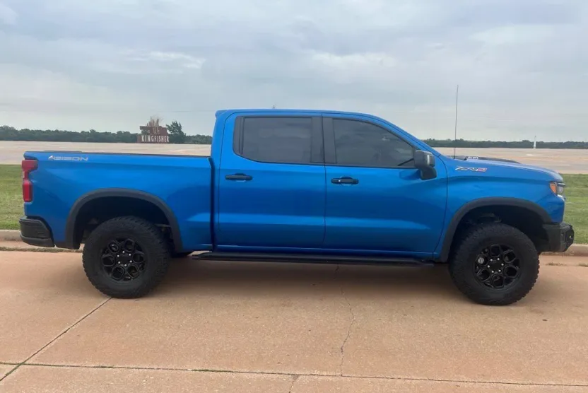 2024 Chevrolet Silverado 1500 ZR2 photo 1