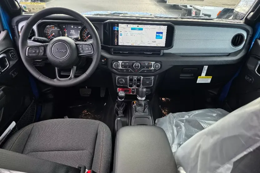 2025 Jeep Gladiator Sport photo 1