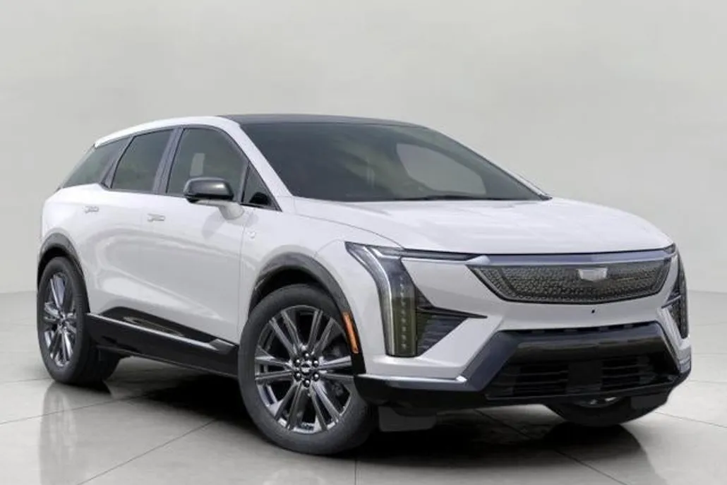 2025 Cadillac Optiq Sport photo 1