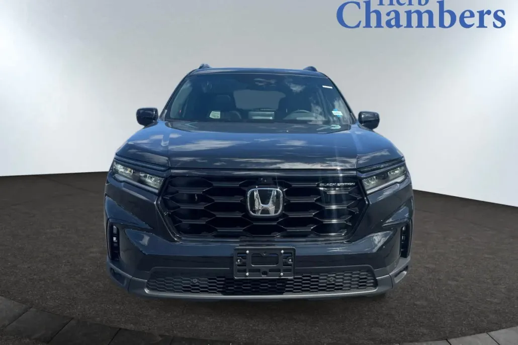 2025 Honda Pilot Black Edition photo 1
