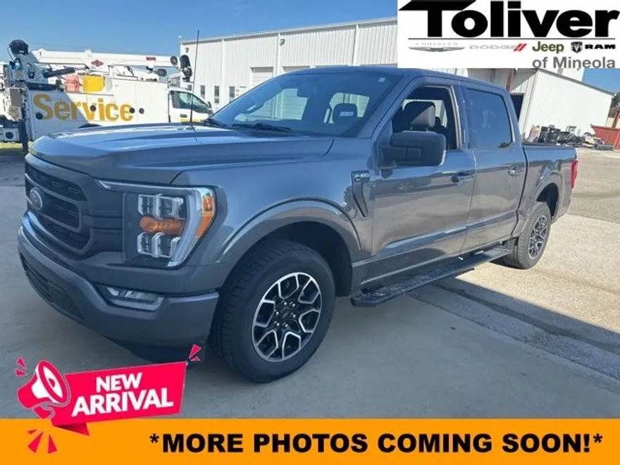 2022 Ford F-150 XLT photo 1