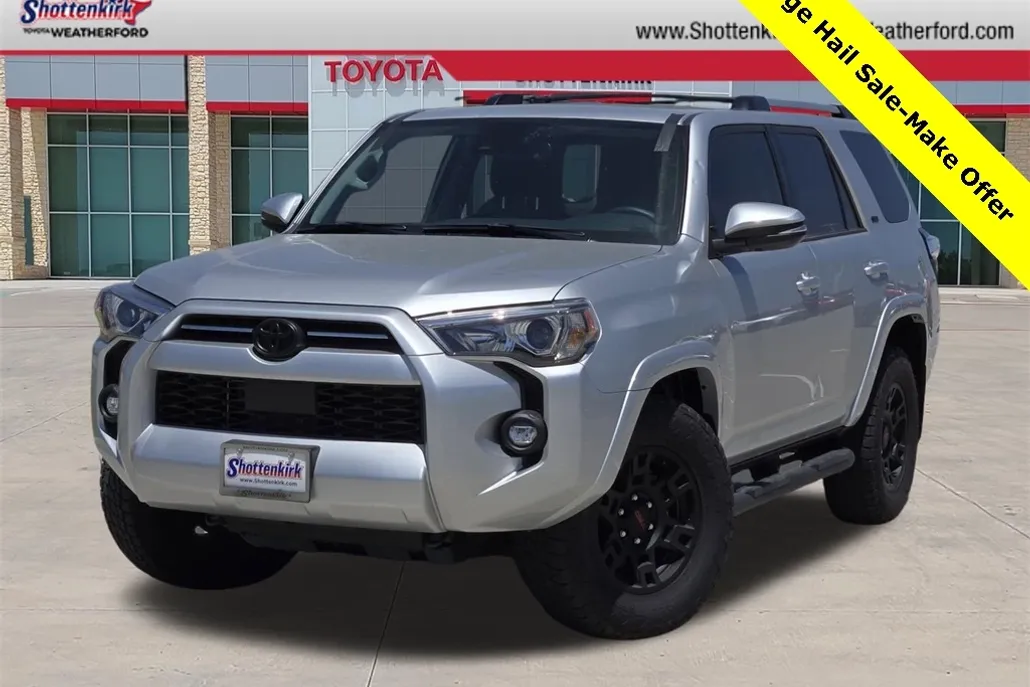 2024 Toyota 4Runner SR5 Premium photo 1