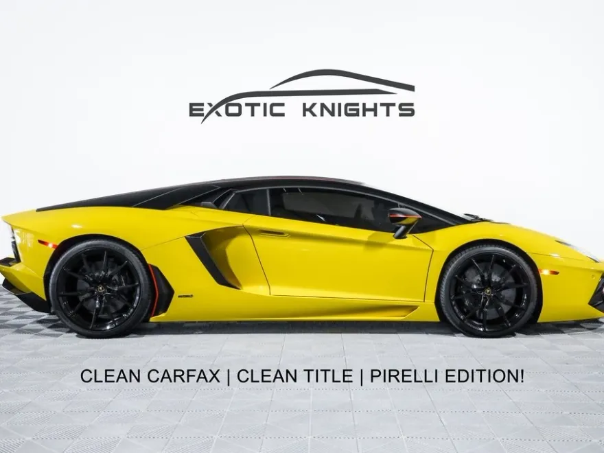2016 Lamborghini Aventador Coupe photo 1