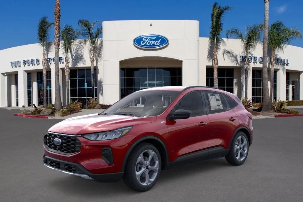 2025 Ford Escape Hybrid ST-Line photo 1