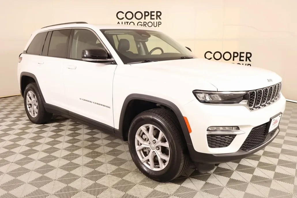 2022 Jeep Grand Cherokee Limited photo 1