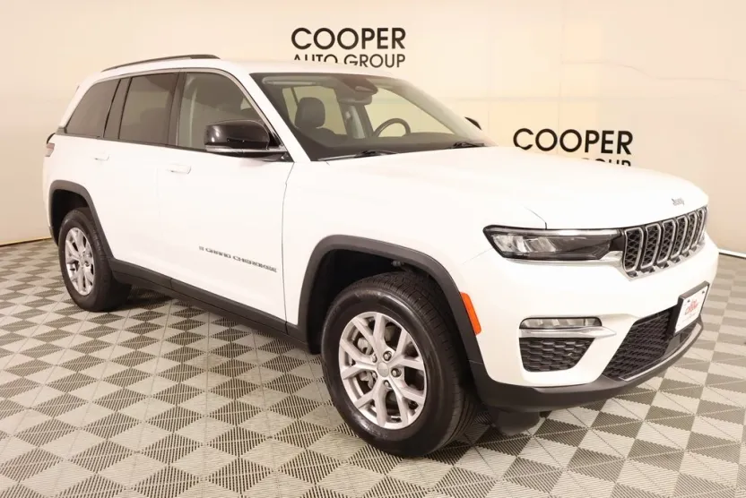 2022 Jeep Grand Cherokee Limited photo 1