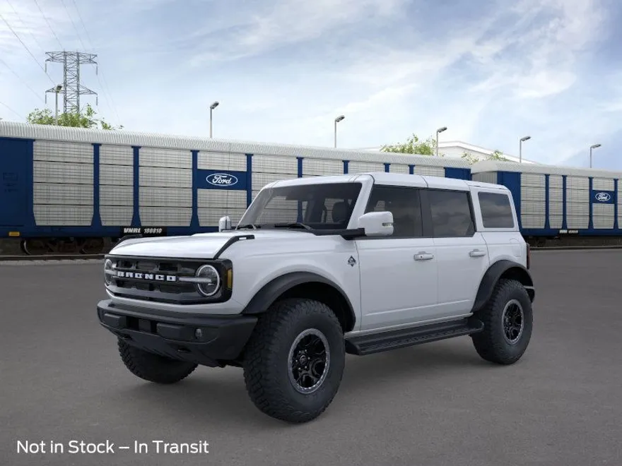 2025 Ford Bronco Outer Banks photo 1
