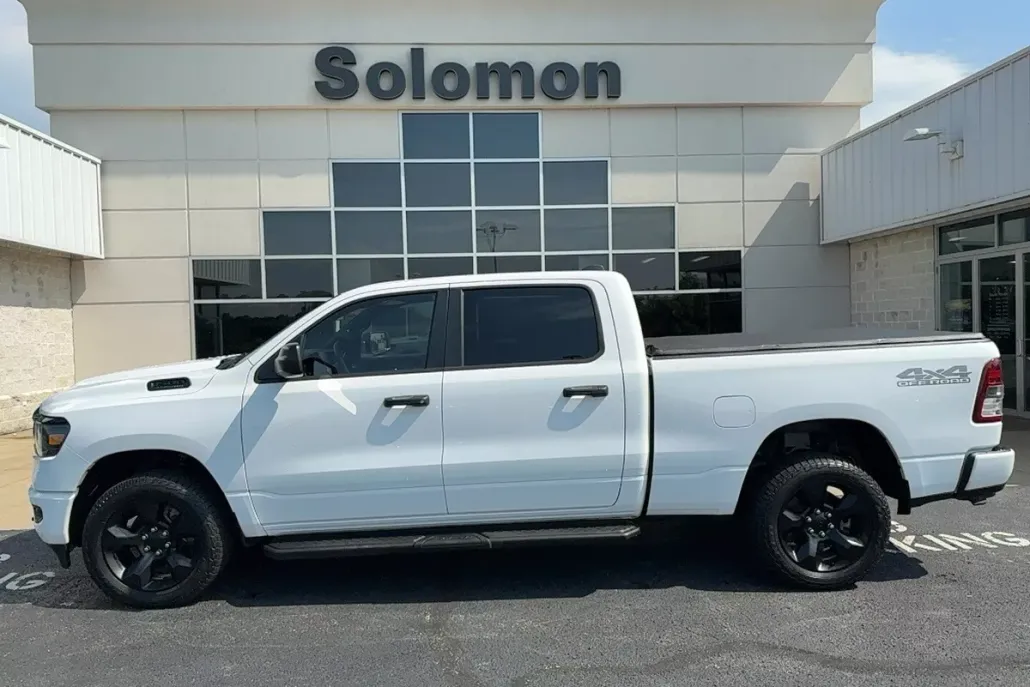 2024 Ram 1500 Tradesman photo 1