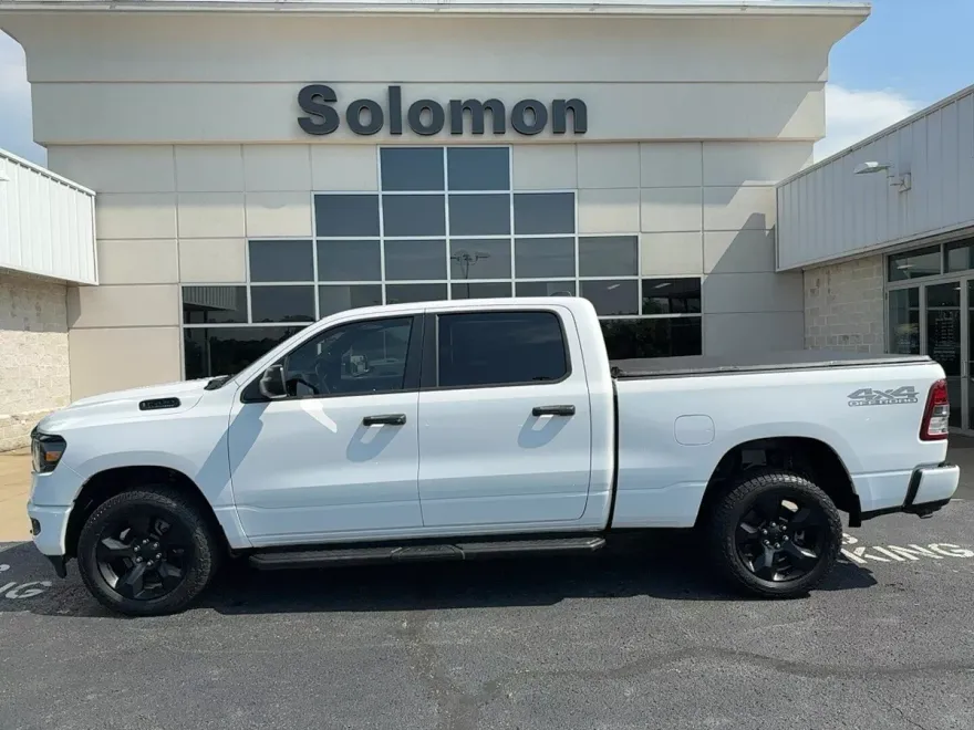 2024 Ram 1500 Tradesman photo 1