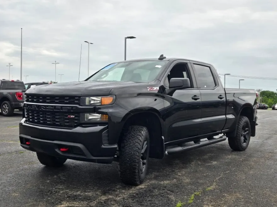 2021 Chevrolet Silverado 1500 Custom Trail Boss photo 1