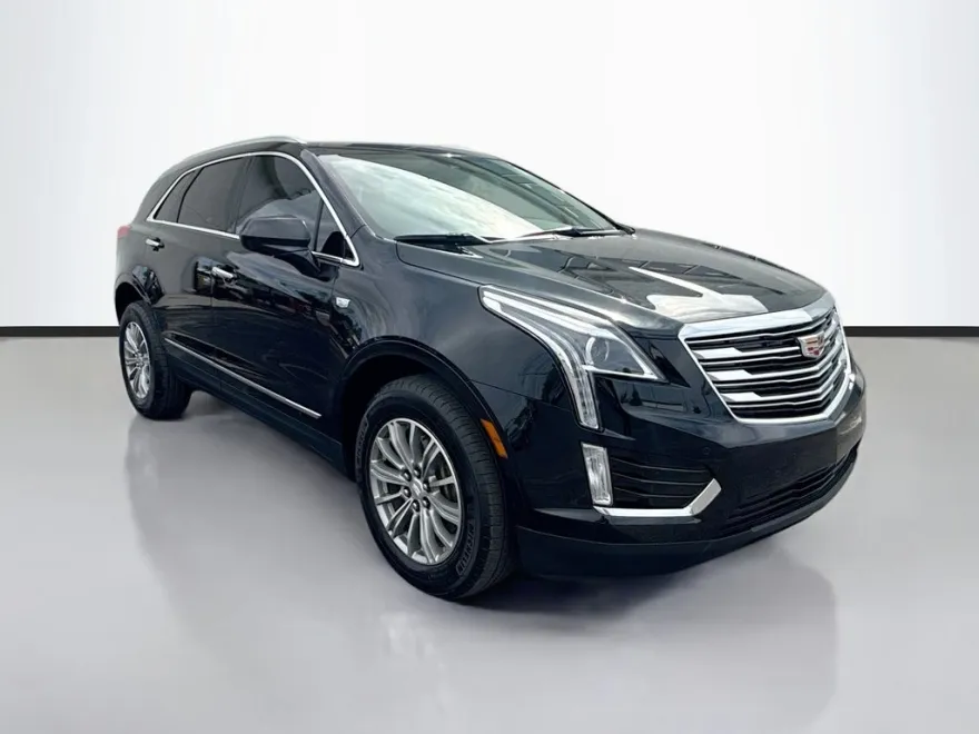 2019 Cadillac XT5 Luxury photo 1