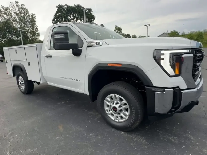 2025 Gmc Sierra 2500 HD Pro photo 1