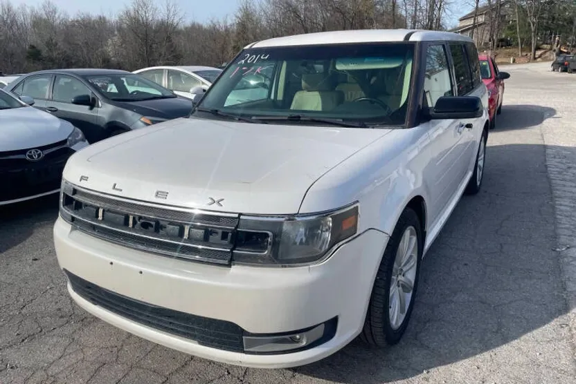 2014 Ford Flex SEL photo 1