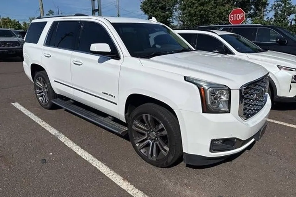 2019 Gmc Yukon Denali photo 1