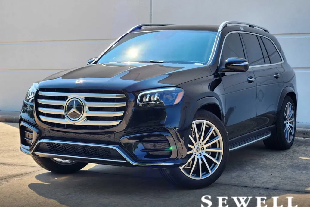 2026 Mercedes Benz GLS 580 4MATIC photo 1