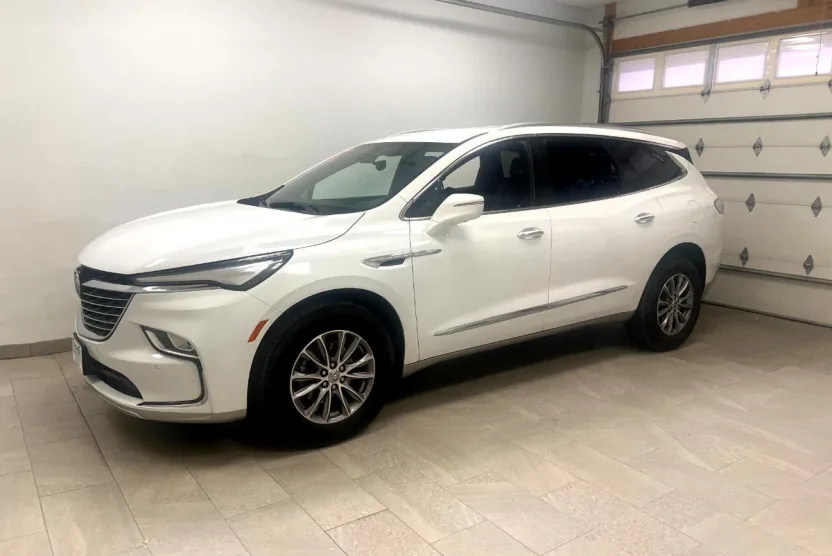 2024 Buick Enclave Premium photo 1