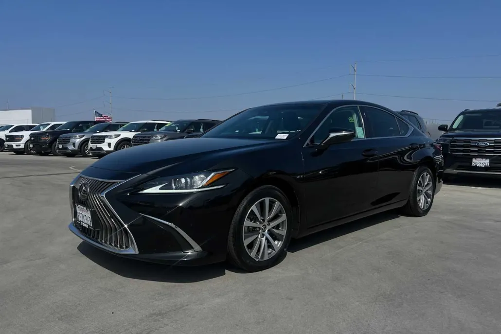 2019 Lexus ES 350 photo 1