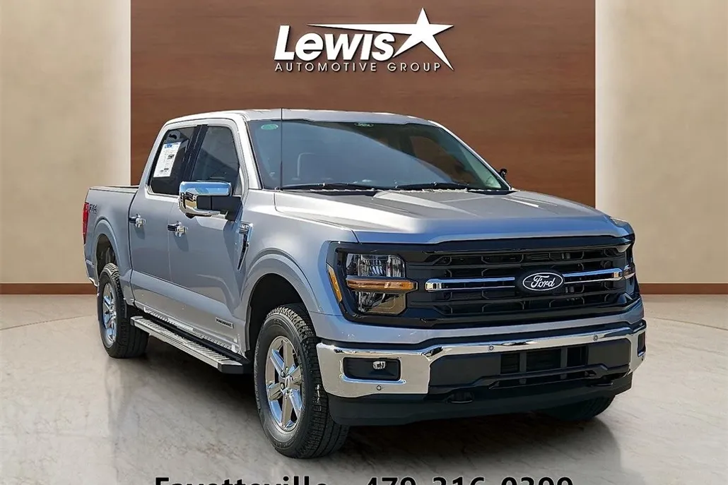 2025 Ford F-150 XLT photo 1