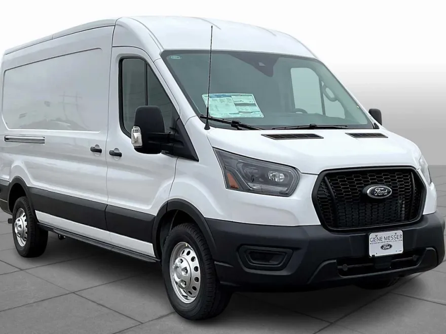 2025 Ford Transit Cargo Van photo 1