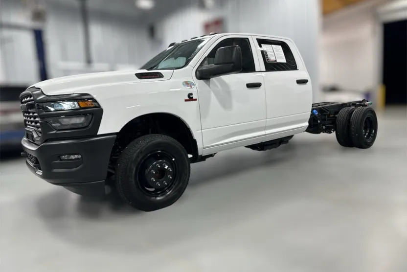 2025 Ram 3500 Tradesman photo 1