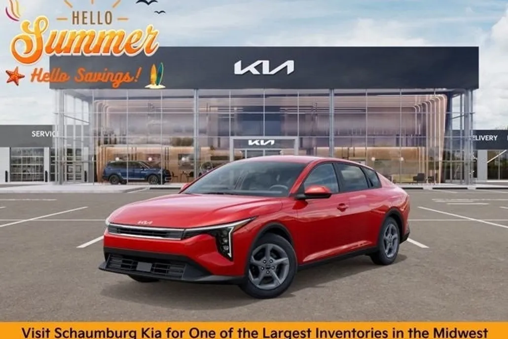2025 Kia K4 LXS photo 1