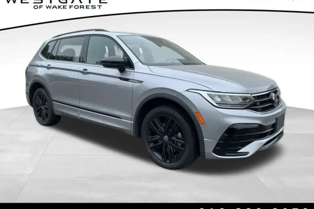 2022 Volkswagen Tiguan SE R-Line Black photo 1