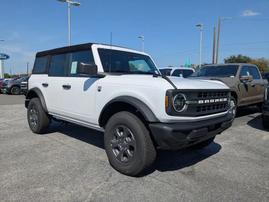 2025 Ford Bronco Big Bend photo 1