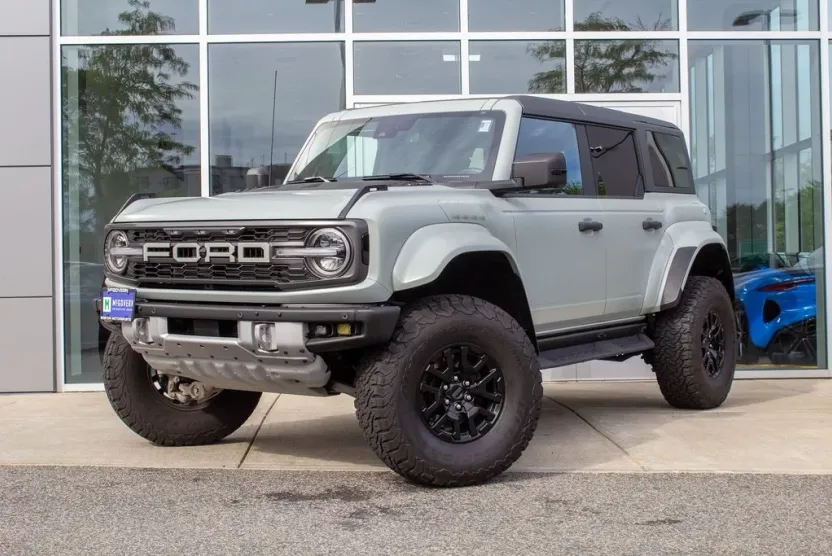 2023 Ford Bronco Raptor photo 1