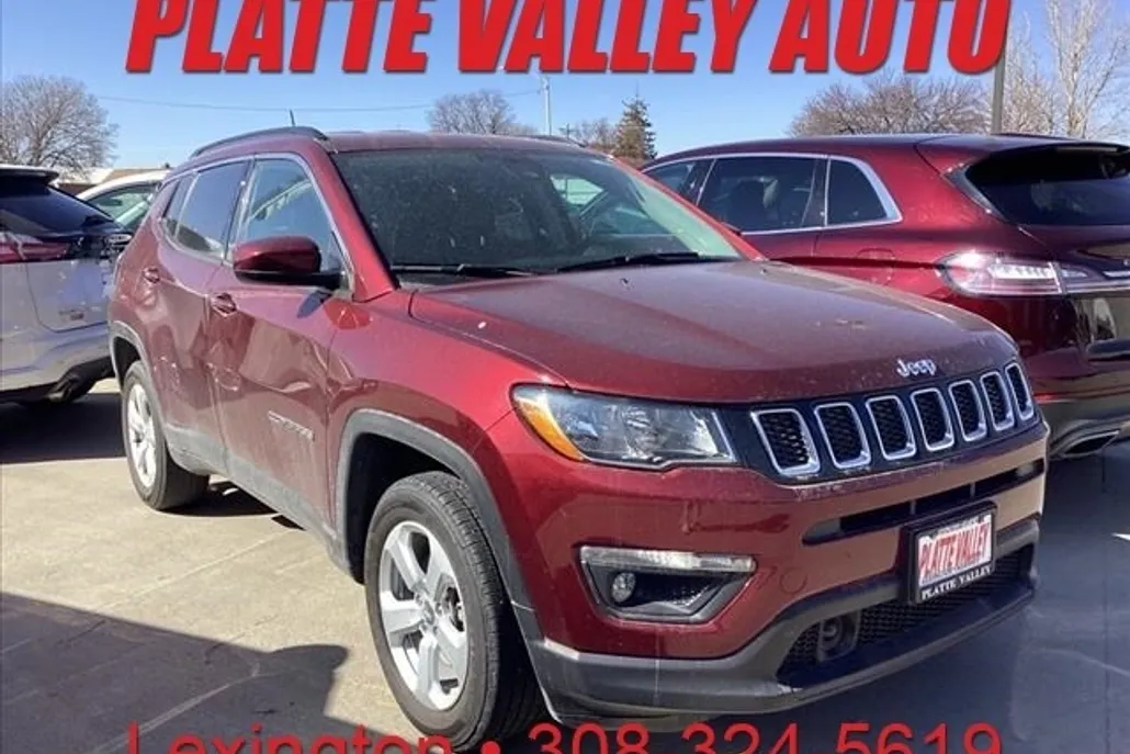 2021 Jeep Compass Latitude photo 1
