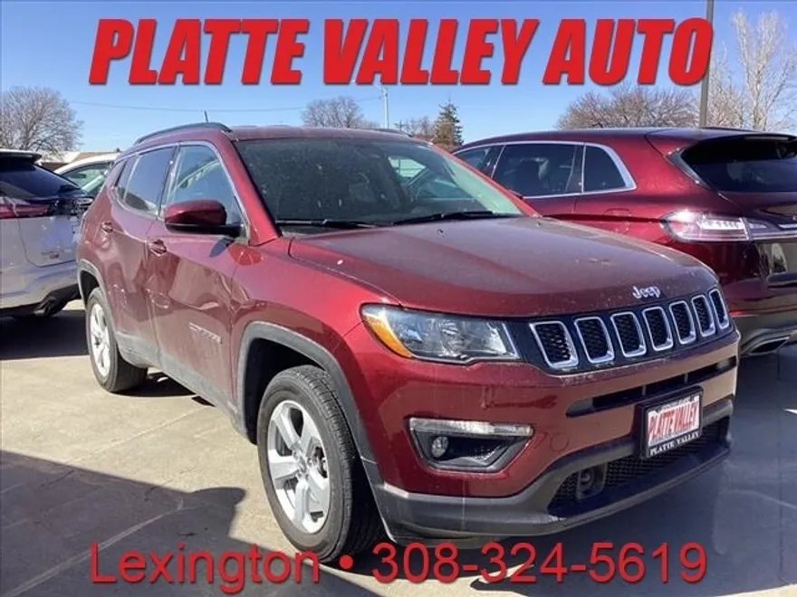 2021 Jeep Compass Latitude photo 1