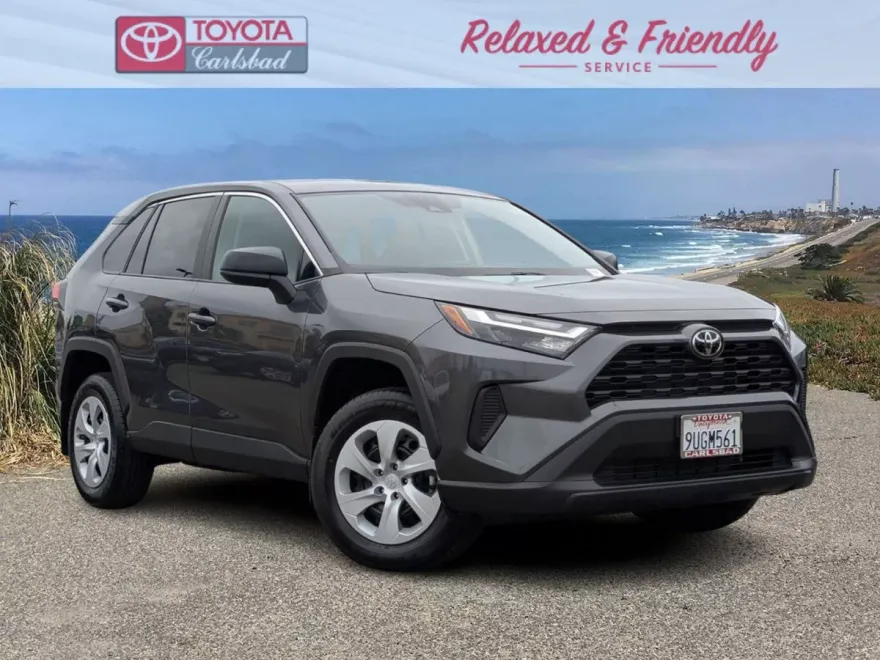 2025 Toyota RAV4 LE photo 1