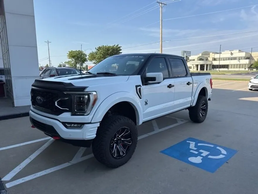 2023 Ford F-150 Lariat photo 1