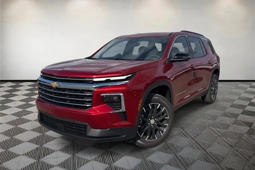 2026 Chevrolet Traverse photo 1