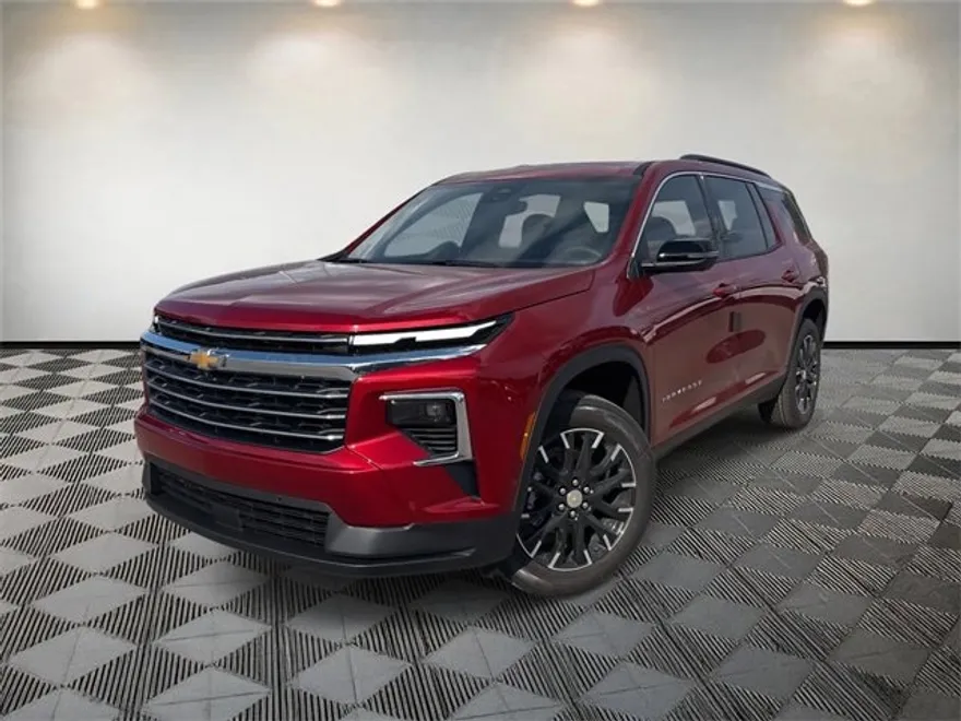 2026 Chevrolet Traverse photo 1