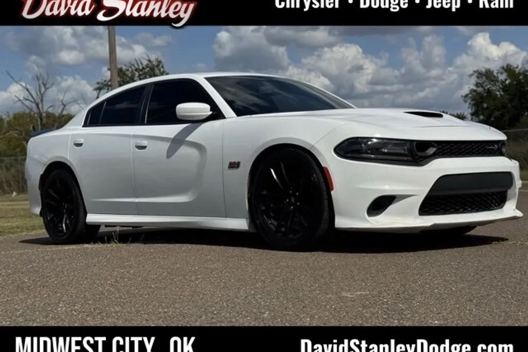 2021 Dodge Charger R/T Scat Pack photo 1
