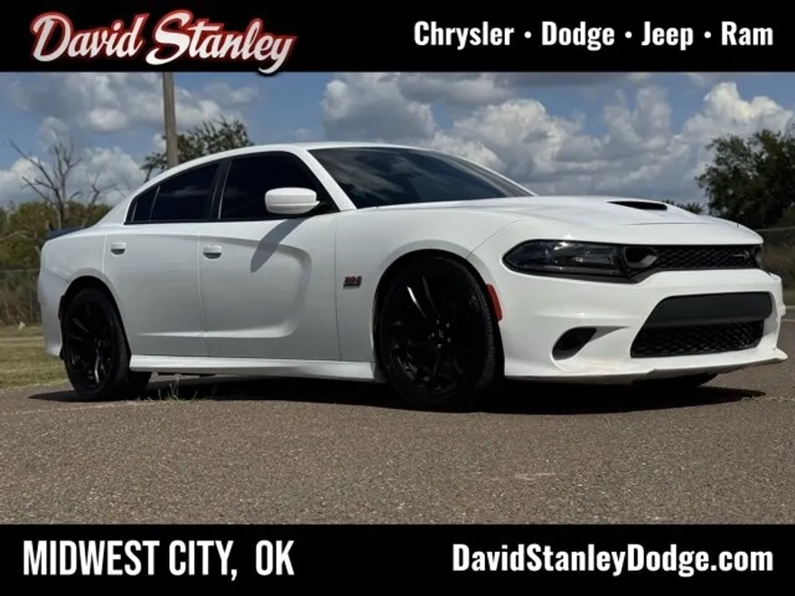 2021 Dodge Charger R/T Scat Pack photo 1