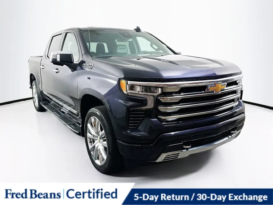 2023 Chevrolet Silverado 1500 High Country photo 1