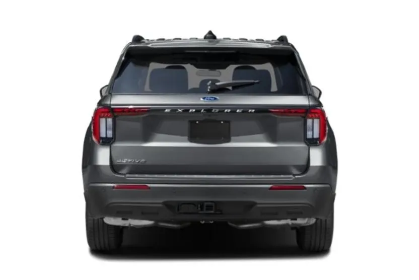 2026 Ford Explorer photo 1