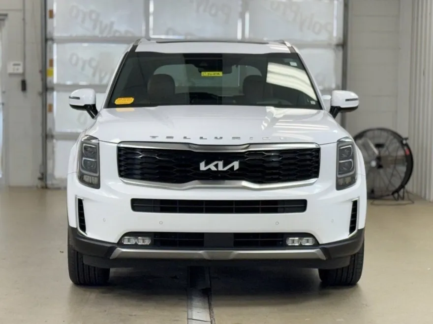 2022 Kia Telluride SX photo 1