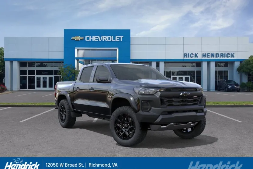 2026 Chevrolet Colorado Trail Boss photo 1
