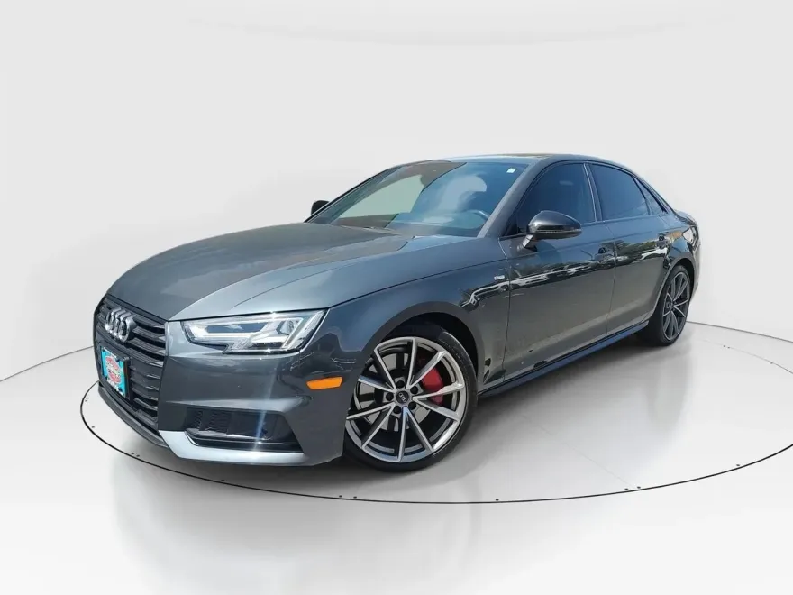 2018 Audi A4 Prestige photo 1