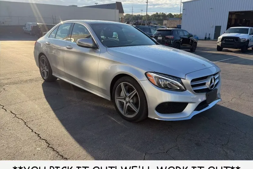 2016 Mercedes Benz C 300 4MATIC Sedan photo 1