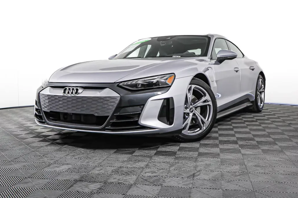 2022 Audi e-tron GT Premium Plus photo 1